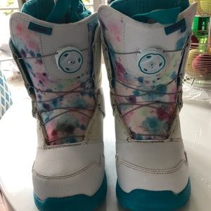 Girls Snowboarding boots